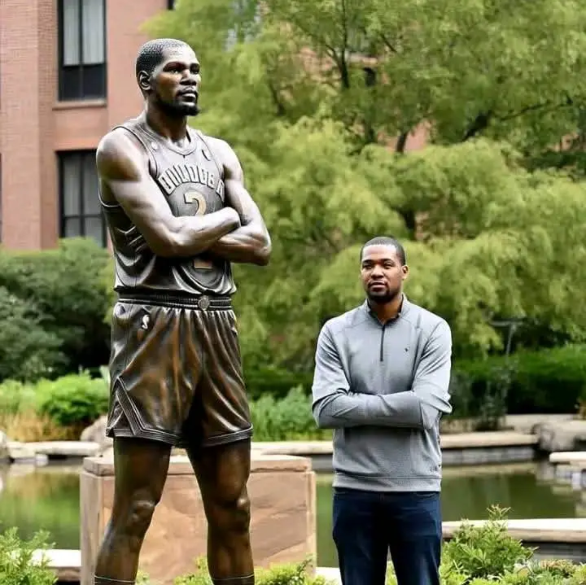 HISTORICAL RETURN : phoenix sun to Elect Kevin Durant Statue to Be Unveiled at PHX Arena A legendary figure in the Phoenix Sun history will be forever immortalized, as a statue honoring the iconic center Kevin Durant is set to be…. watch video…👇👇