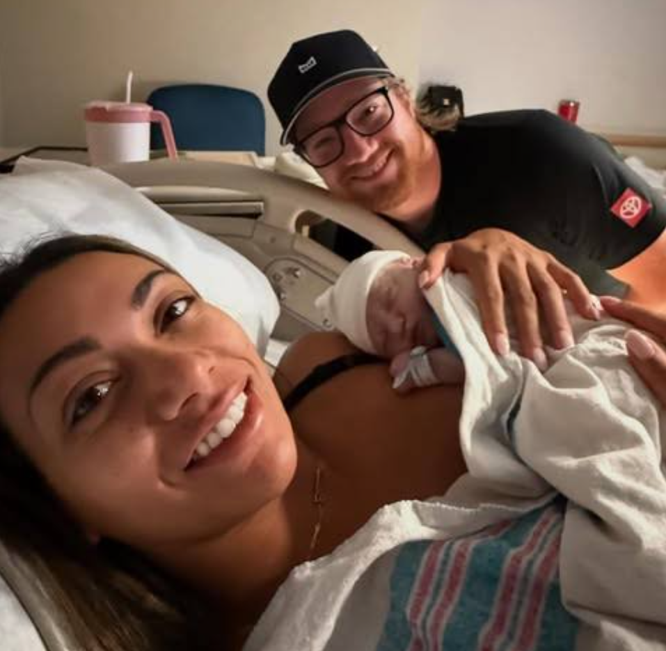 SAD AND GOOD NEWS: NASCAR Fans Favourite Driver Tyler Reddick Just Announced The Arrival Of His Second Son An Hour Ago, But Sadly Added He Will Be Missing Sunday Michigan Firekeepers Casino 400 Race Because…